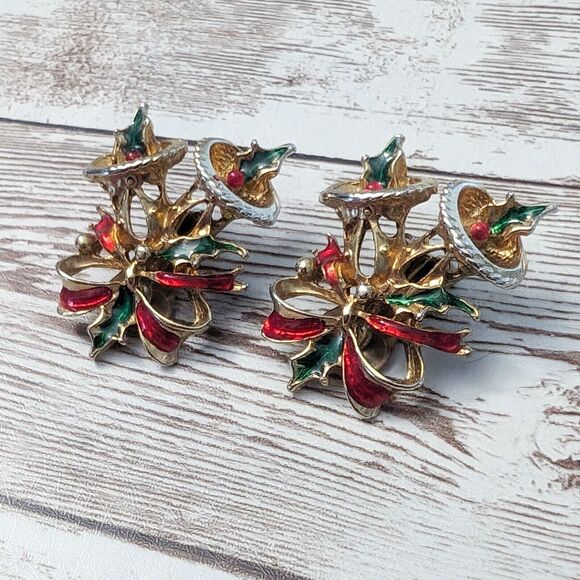 Vintage Clip On Earrings - Bells with Ribbon Christmas Large Earrings - Picture 4 of 7